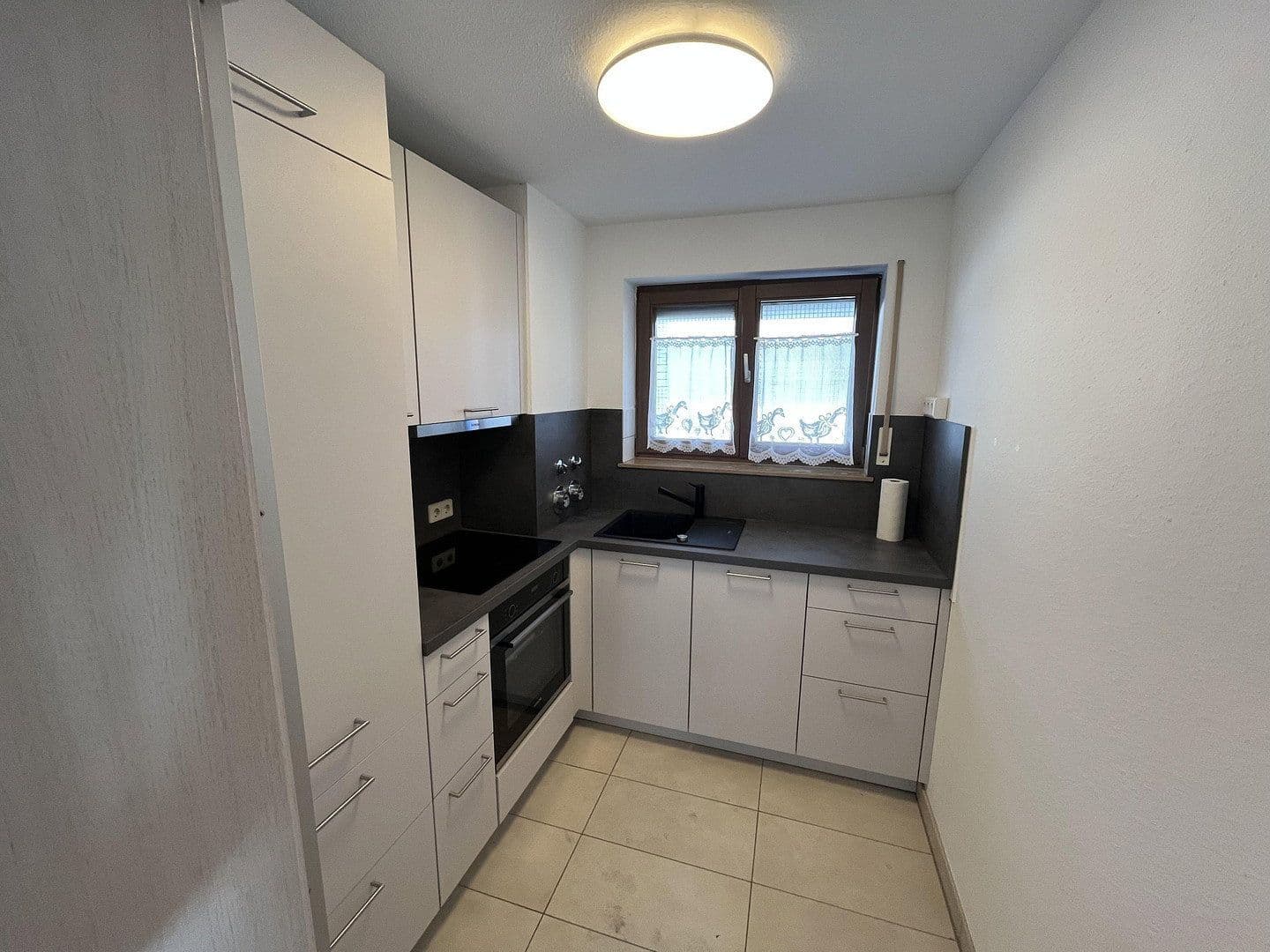 Pronájem bytu 2+1 54 m², Herdweg 2, Böblingen, Bádensko-Württembersko Pronájem bytu 2+1 54 m², Herdweg 2, Böblingen, Bádensko-Württembersko