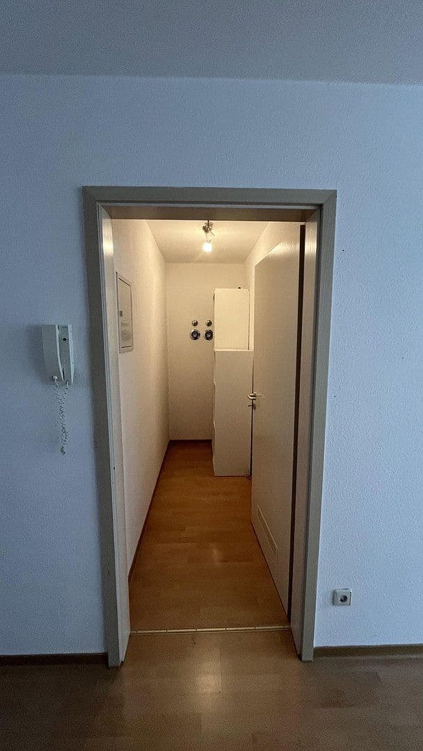 Pronájem bytu 2+1 54 m², Herdweg 2, Böblingen, Bádensko-Württembersko Pronájem bytu 2+1 54 m², Herdweg 2, Böblingen, Bádensko-Württembersko