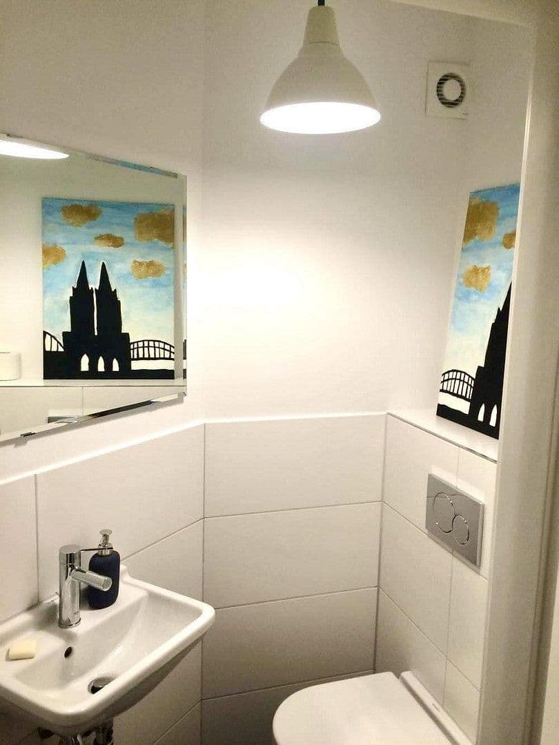 Prodej bytu 3+1 67 m², Köln, Severní Porýní-Vestfálsko Prodej bytu 3+1 67 m², Köln, Severní Porýní-Vestfálsko