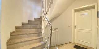 Pronájem bytu 2+1 62 m², Gunzenlehstraße 20, München, Bavorsko Pronájem bytu 2+1 62 m², Gunzenlehstraße 20, München, Bavorsko