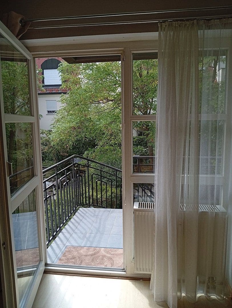 Pronájem bytu 2+1 62 m², Gunzenlehstraße 20, München, Bavorsko Pronájem bytu 2+1 62 m², Gunzenlehstraße 20, München, Bavorsko