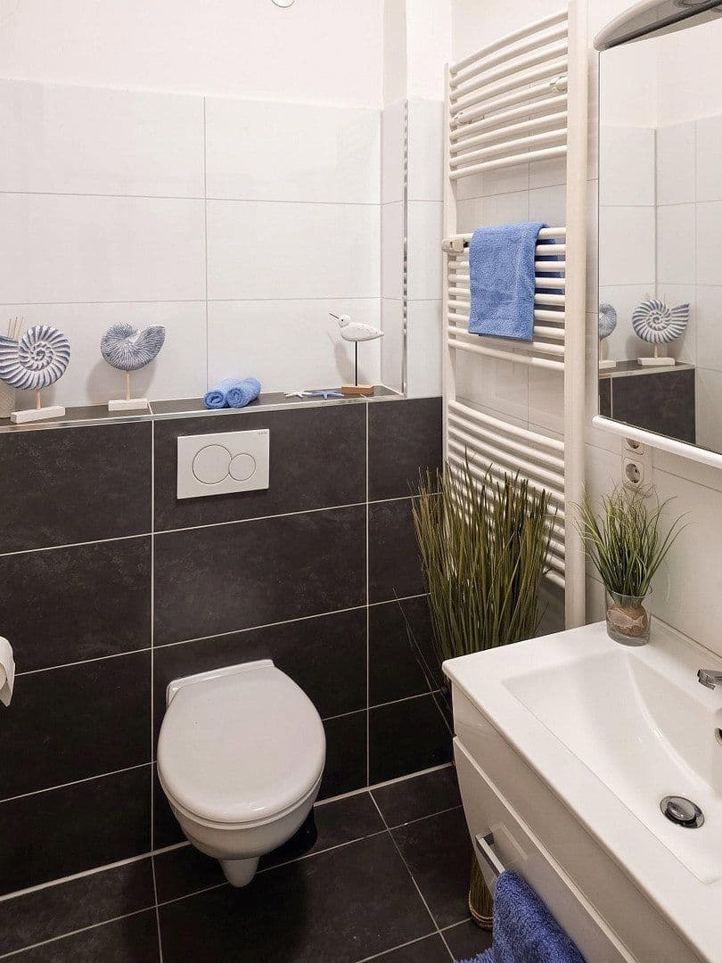 Prodej bytu 2+1 44 m², Bremen, Bremen Prodej bytu 2+1 44 m², Bremen, Bremen