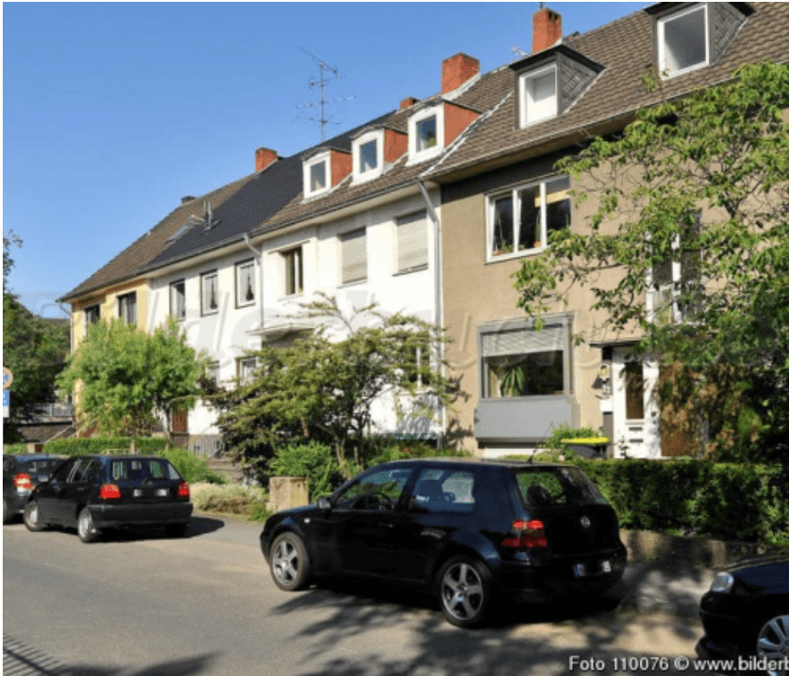 Pronájem bytu 2+1 55 m², Bataverstr. 28, Köln, Severní Porýní-Vestfálsko Pronájem bytu 2+1 55 m², Bataverstr. 28, Köln, Severní Porýní-Vestfálsko