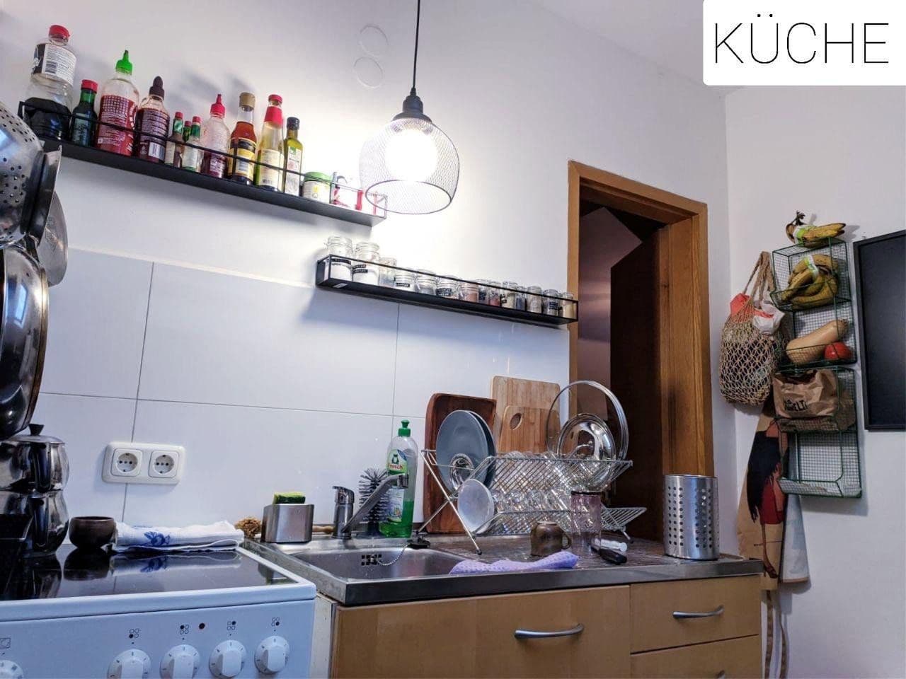 Pronájem bytu 2+1 55 m², Bataverstr. 28, Köln, Severní Porýní-Vestfálsko Pronájem bytu 2+1 55 m², Bataverstr. 28, Köln, Severní Porýní-Vestfálsko