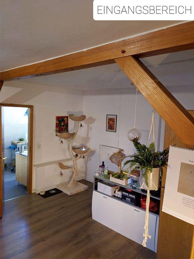 Pronájem bytu 2+1 55 m², Bataverstr. 28, Köln, Severní Porýní-Vestfálsko Pronájem bytu 2+1 55 m², Bataverstr. 28, Köln, Severní Porýní-Vestfálsko