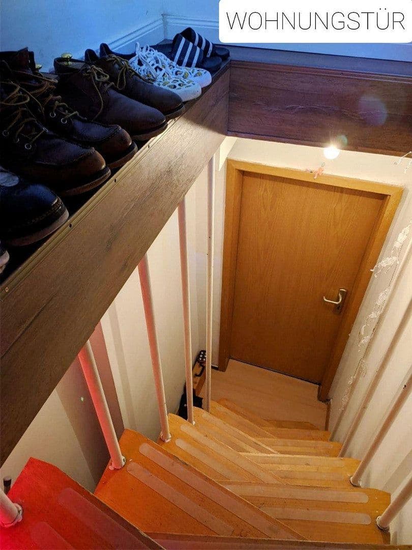Pronájem bytu 2+1 55 m², Bataverstr. 28, Köln, Severní Porýní-Vestfálsko Pronájem bytu 2+1 55 m², Bataverstr. 28, Köln, Severní Porýní-Vestfálsko