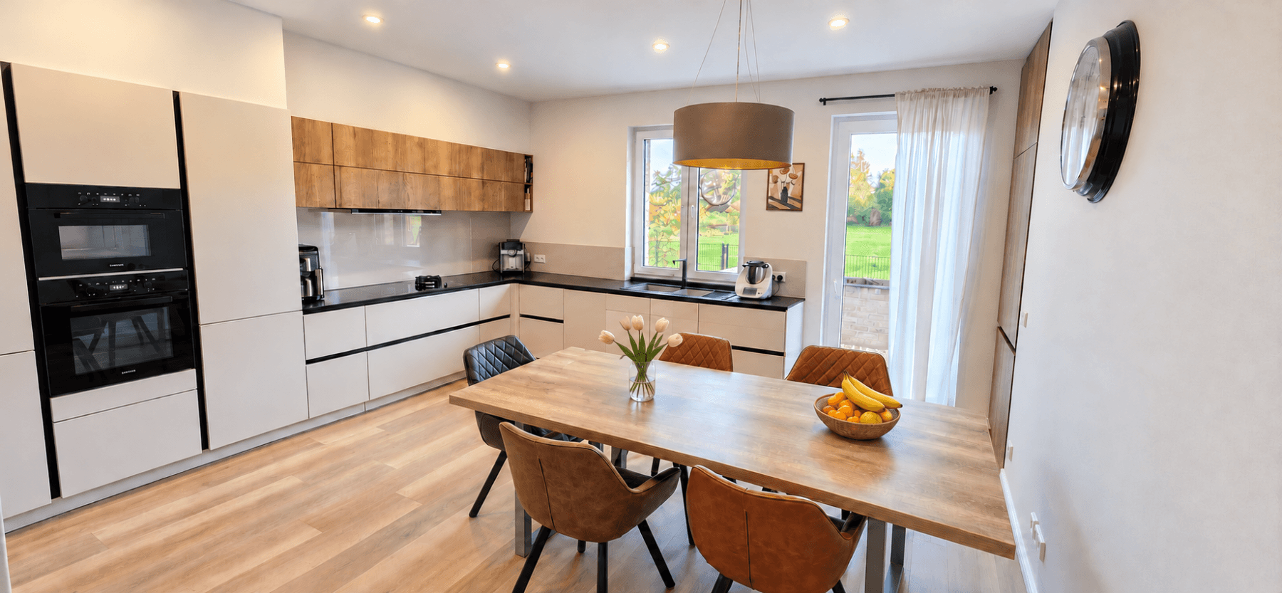 Prodej domu 312 m², pozemek 971 m², Calberlah, Dolní Sasko Prodej domu 312 m², pozemek 971 m², Calberlah, Dolní Sasko