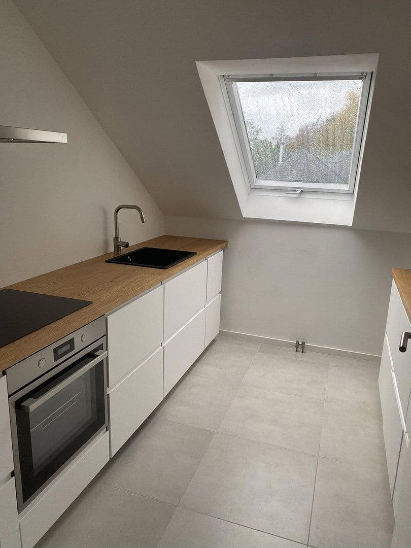 Prodej bytu 3+1 80 m², Ritter-Honius-Straße 10, Rohrbach, Porýní-Falc Prodej bytu 3+1 80 m², Ritter-Honius-Straße 10, Rohrbach, Porýní-Falc