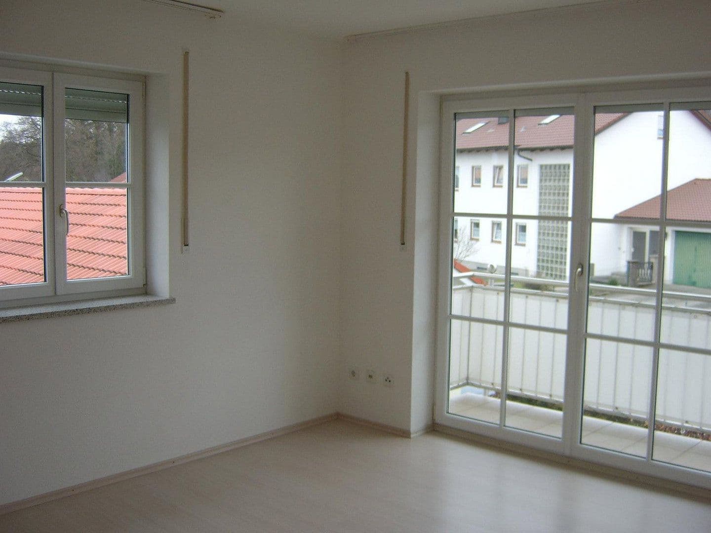 Pronájem domu 210 m², pozemek 500 m², Elkofener Weg 31, Grafing b. München, Bavorsko Pronájem domu 210 m², pozemek 500 m², Elkofener Weg 31, Grafing b. München, Bavorsko