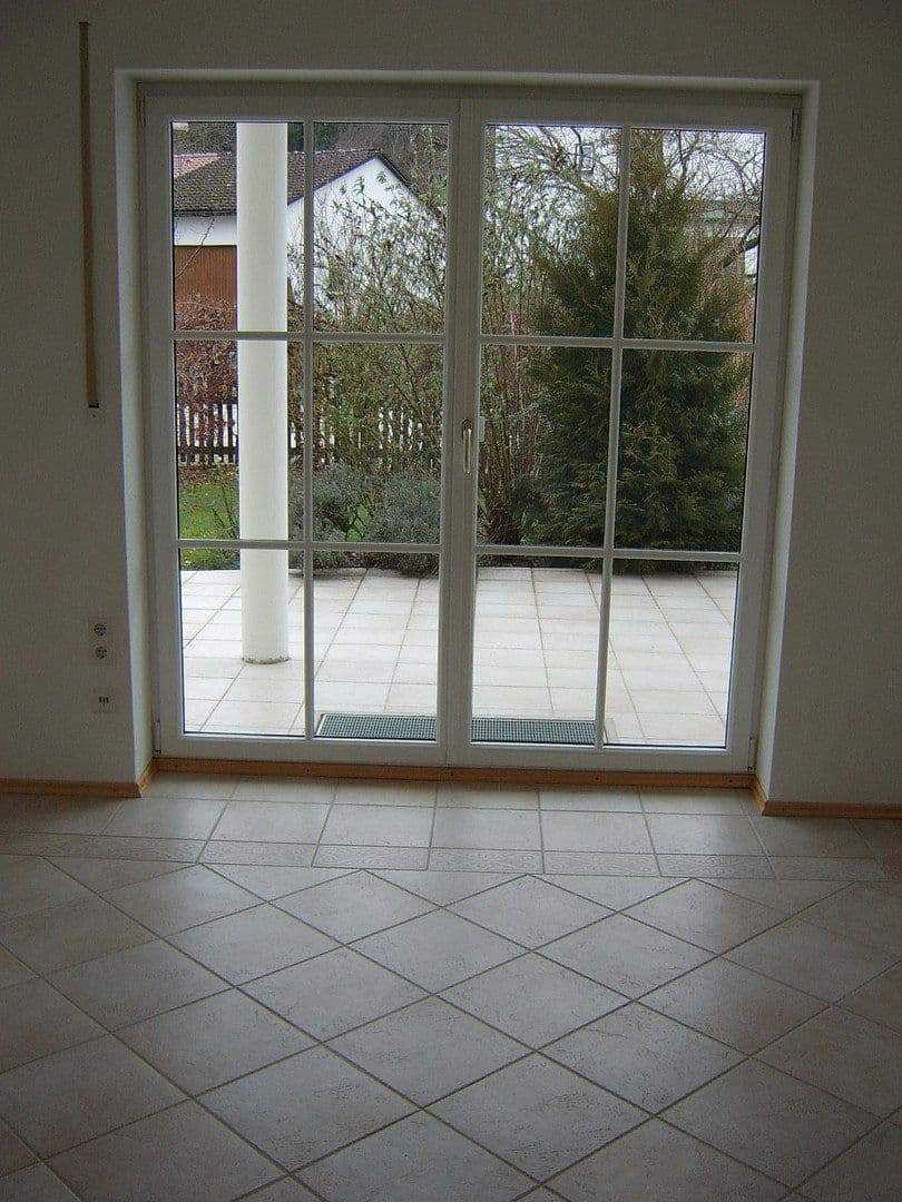 Pronájem domu 210 m², pozemek 500 m², Elkofener Weg 31, Grafing b. München, Bavorsko Pronájem domu 210 m², pozemek 500 m², Elkofener Weg 31, Grafing b. München, Bavorsko