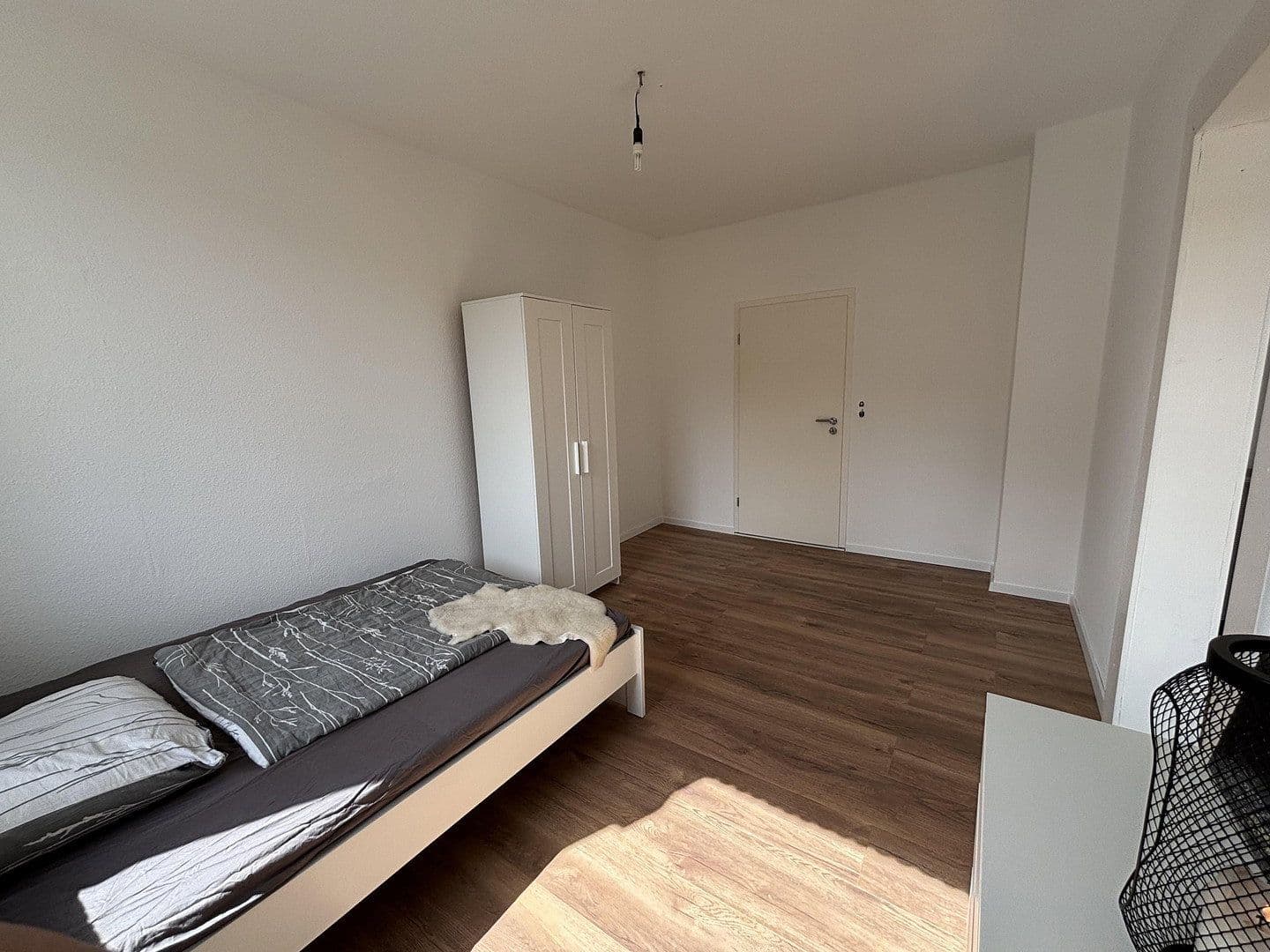 Pronájem bytu 2+1 54 m², Wiesenstr. 12, Wuppertal, Severní Porýní-Vestfálsko Pronájem bytu 2+1 54 m², Wiesenstr. 12, Wuppertal, Severní Porýní-Vestfálsko