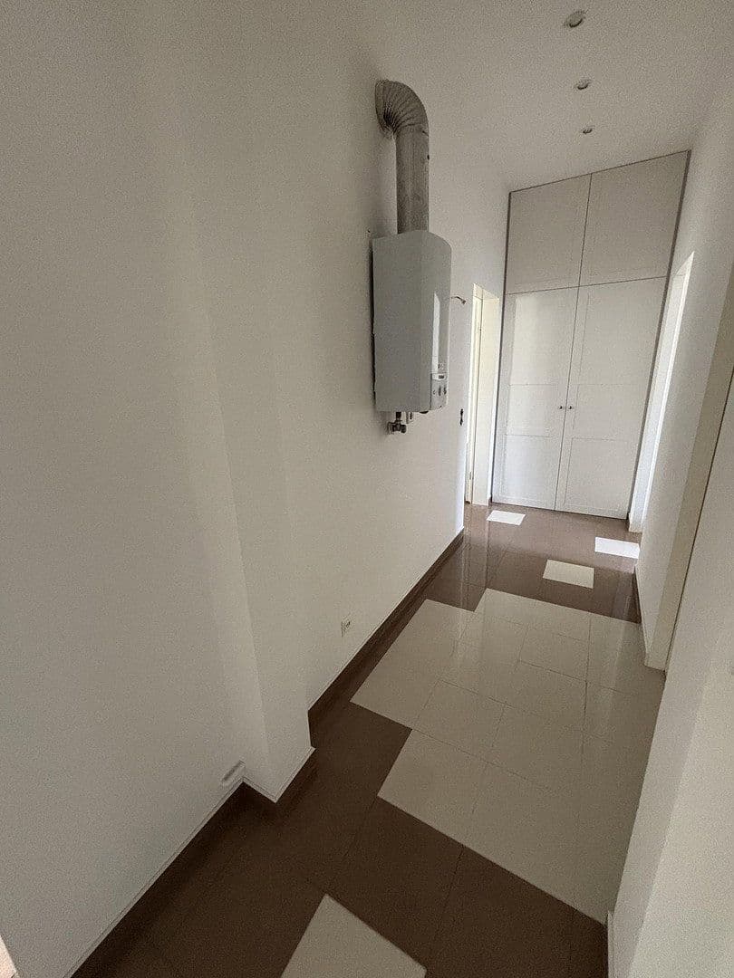 Pronájem bytu 2+1 54 m², Wiesenstr. 12, Wuppertal, Severní Porýní-Vestfálsko Pronájem bytu 2+1 54 m², Wiesenstr. 12, Wuppertal, Severní Porýní-Vestfálsko