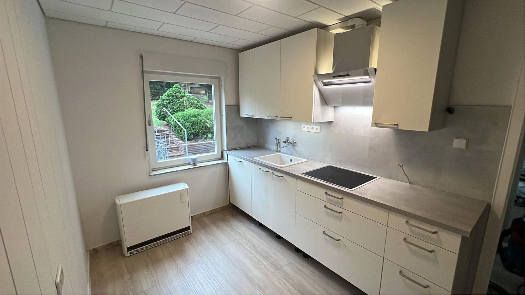 Pronájem bytu 3+1 72 m², Hirschberger Straße 6, Wolfsburg, Dolní Sasko Pronájem bytu 3+1 72 m², Hirschberger Straße 6, Wolfsburg, Dolní Sasko