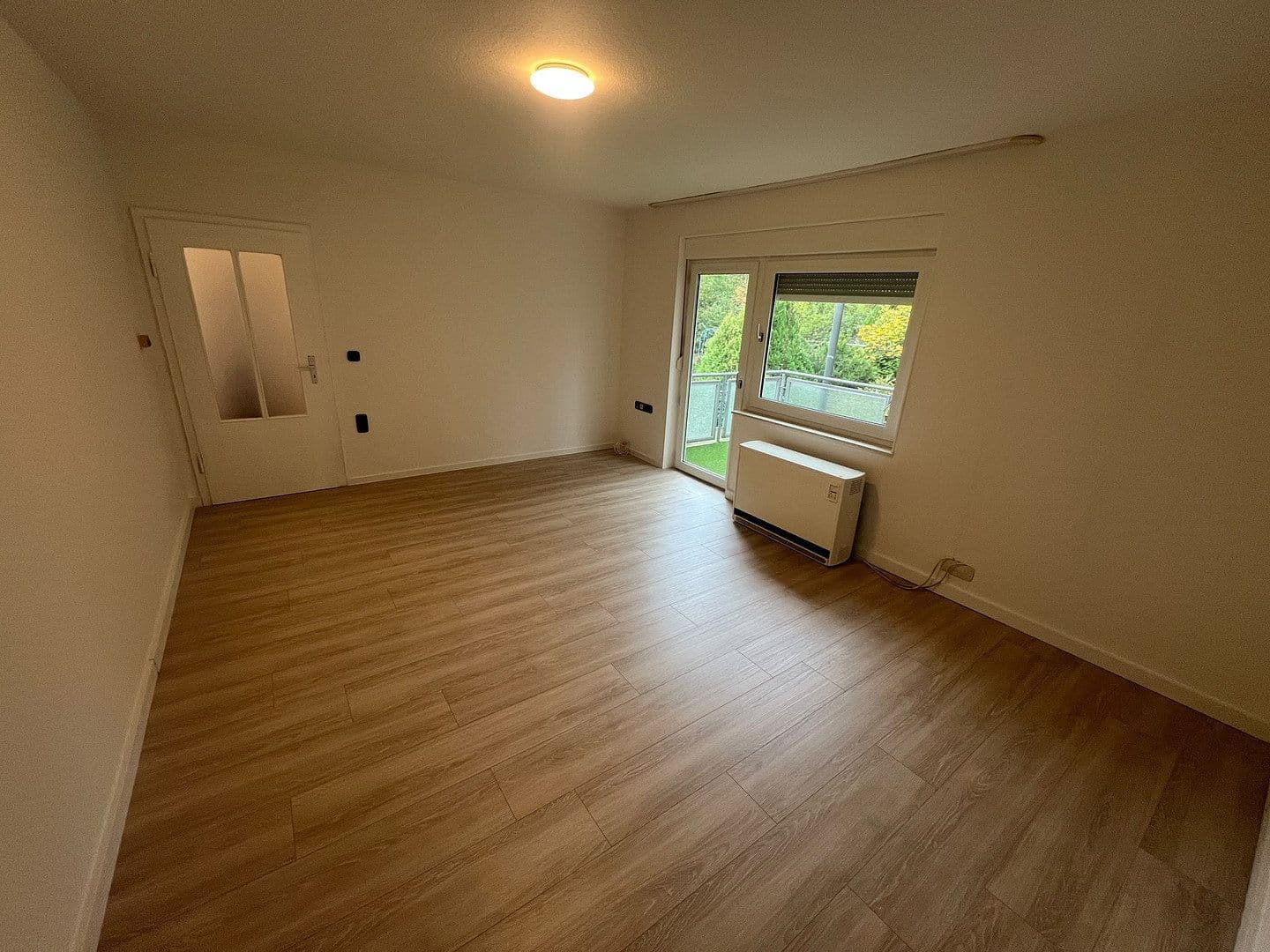 Pronájem bytu 3+1 72 m², Hirschberger Straße 6, Wolfsburg, Dolní Sasko Pronájem bytu 3+1 72 m², Hirschberger Straße 6, Wolfsburg, Dolní Sasko