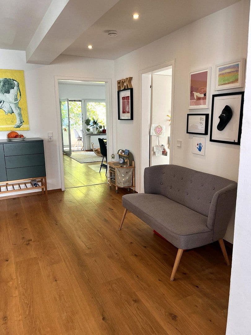 Prodej bytu 4+1 113 m², Stuttgart, Bádensko-Württembersko Prodej bytu 4+1 113 m², Stuttgart, Bádensko-Württembersko