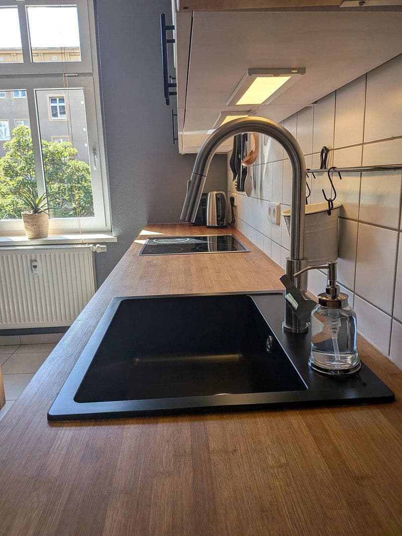 Prodej bytu 2+1 63 m², Berlin, Berlín Prodej bytu 2+1 63 m², Berlin, Berlín