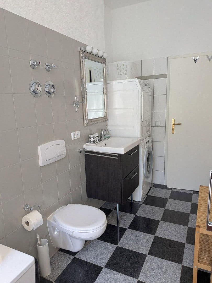 Prodej bytu 2+1 63 m², Berlin, Berlín Prodej bytu 2+1 63 m², Berlin, Berlín