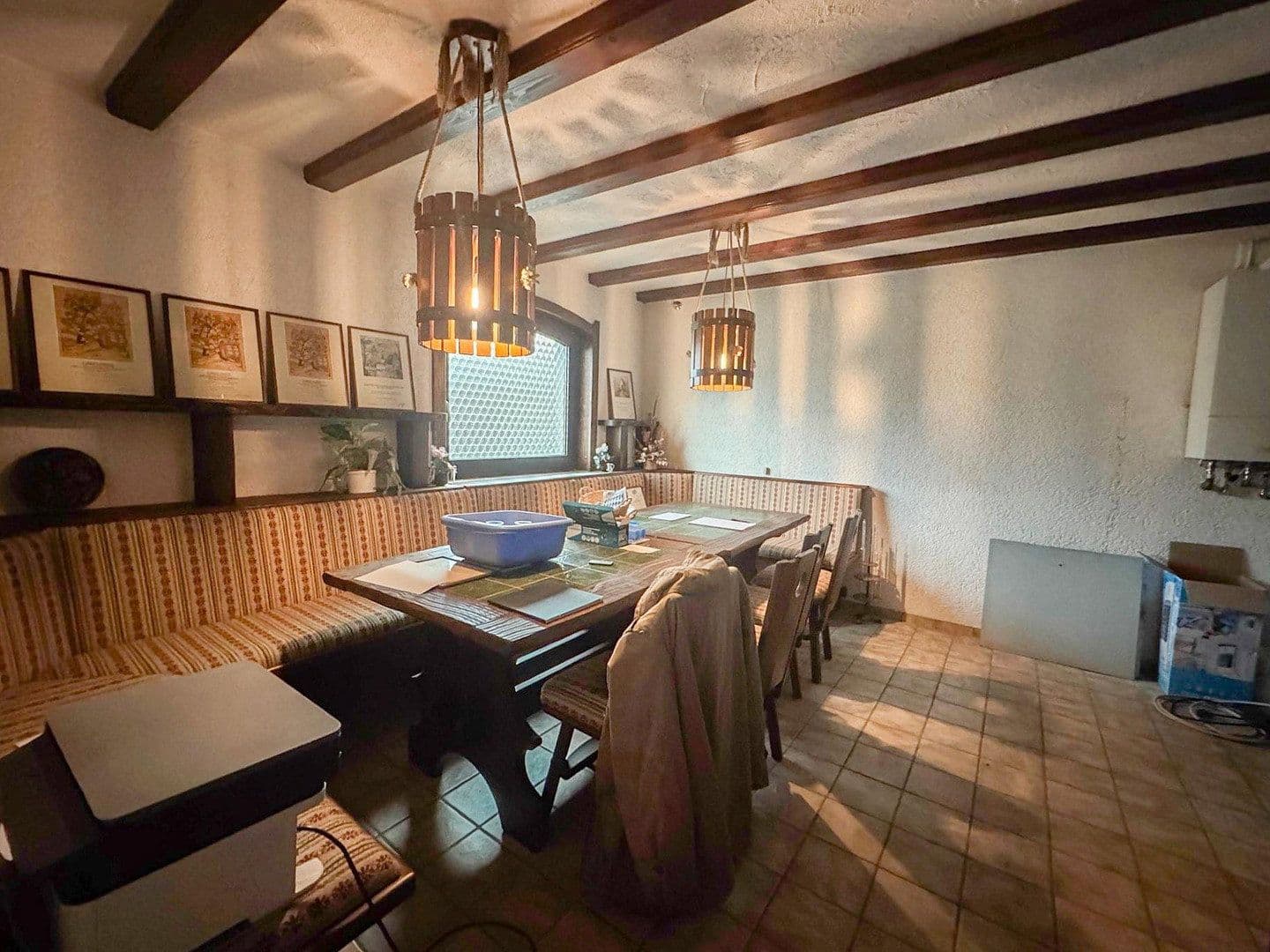 Prodej nebytového prostoru 3.902 m², Großkarlbach, Porýní-Falc Prodej nebytového prostoru 3.902 m², Großkarlbach, Porýní-Falc