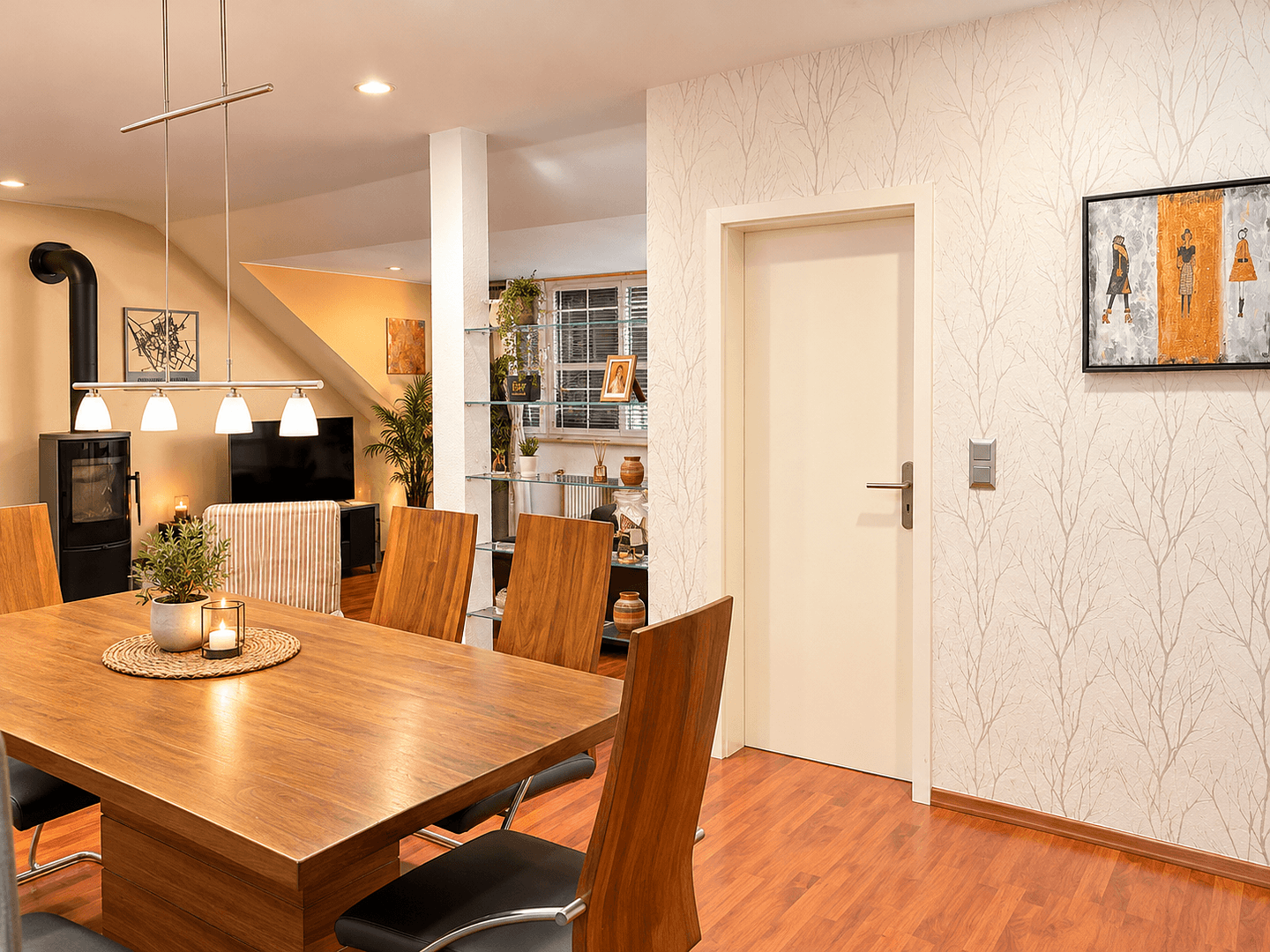 Pronájem bytu 4+1 145 m², Dr.-Albert-David-Straße 19, Burgwedel, Dolní Sasko Pronájem bytu 4+1 145 m², Dr.-Albert-David-Straße 19, Burgwedel, Dolní Sasko