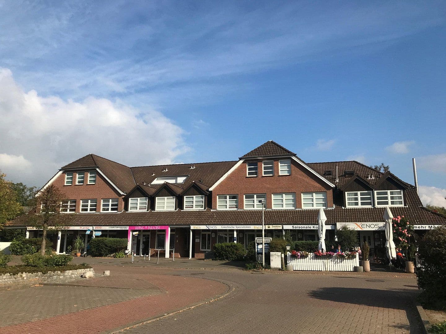 Pronájem bytu 4+1 145 m², Dr.-Albert-David-Straße 19, Burgwedel, Dolní Sasko Pronájem bytu 4+1 145 m², Dr.-Albert-David-Straße 19, Burgwedel, Dolní Sasko