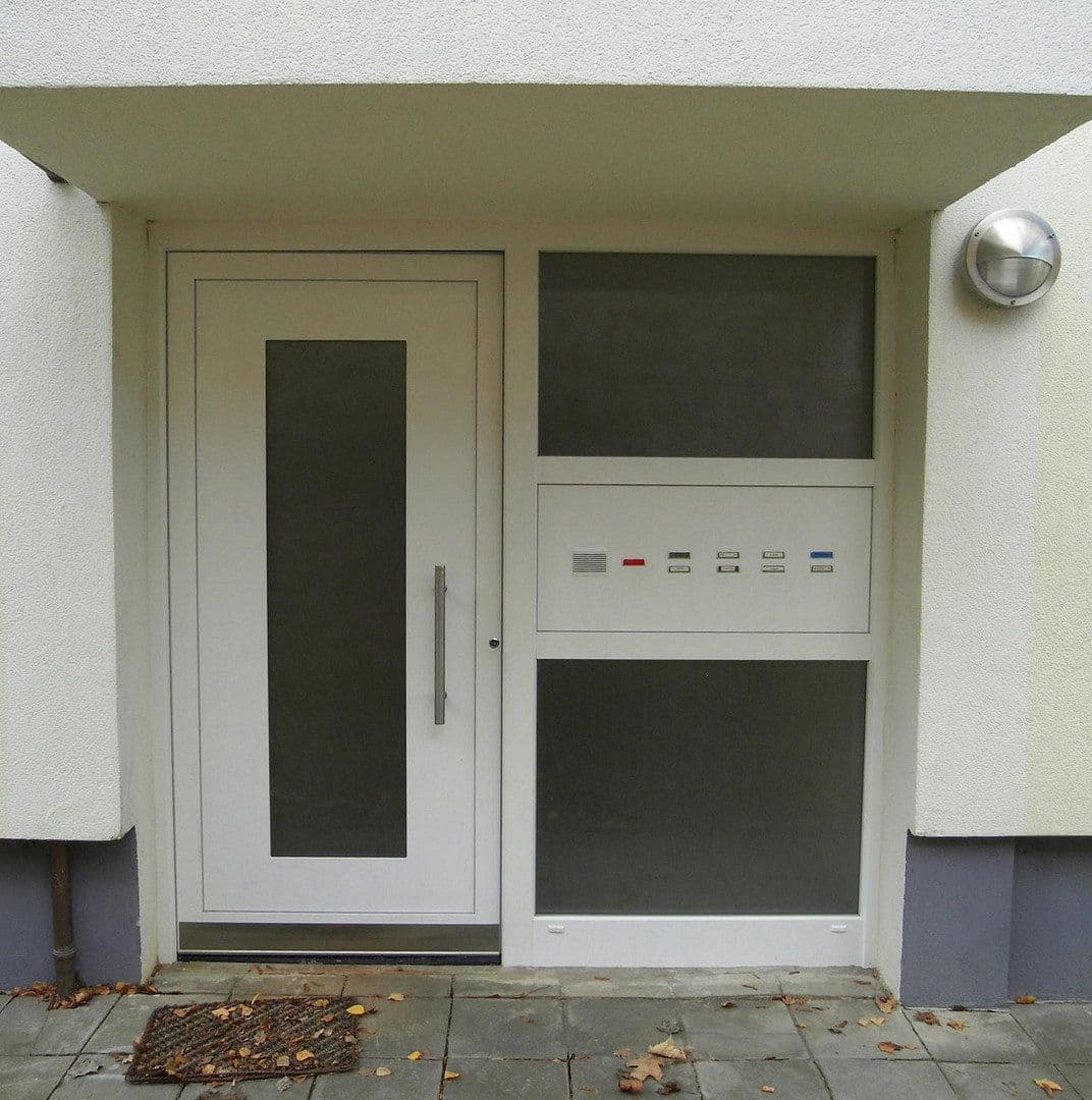 Pronájem bytu 4+1 81 m², Fritz-von-Röth-Straße 28, Nürnberg, Bavorsko Pronájem bytu 4+1 81 m², Fritz-von-Röth-Straße 28, Nürnberg, Bavorsko