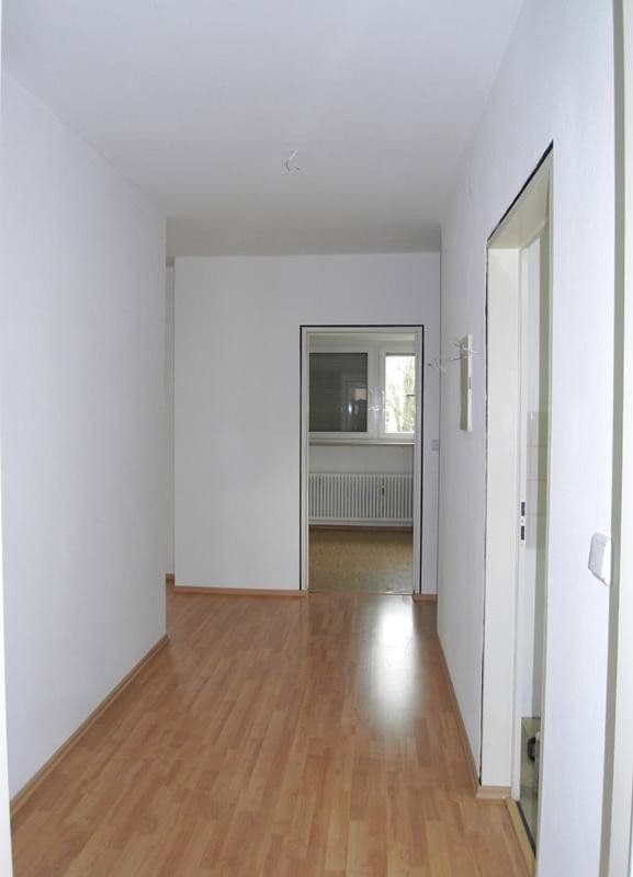 Pronájem bytu 4+1 81 m², Fritz-von-Röth-Straße 28, Nürnberg, Bavorsko Pronájem bytu 4+1 81 m², Fritz-von-Röth-Straße 28, Nürnberg, Bavorsko