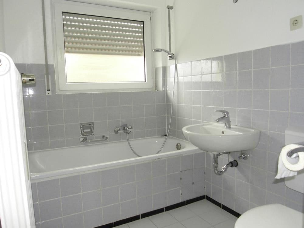 Pronájem bytu 4+1 81 m², Fritz-von-Röth-Straße 28, Nürnberg, Bavorsko Pronájem bytu 4+1 81 m², Fritz-von-Röth-Straße 28, Nürnberg, Bavorsko