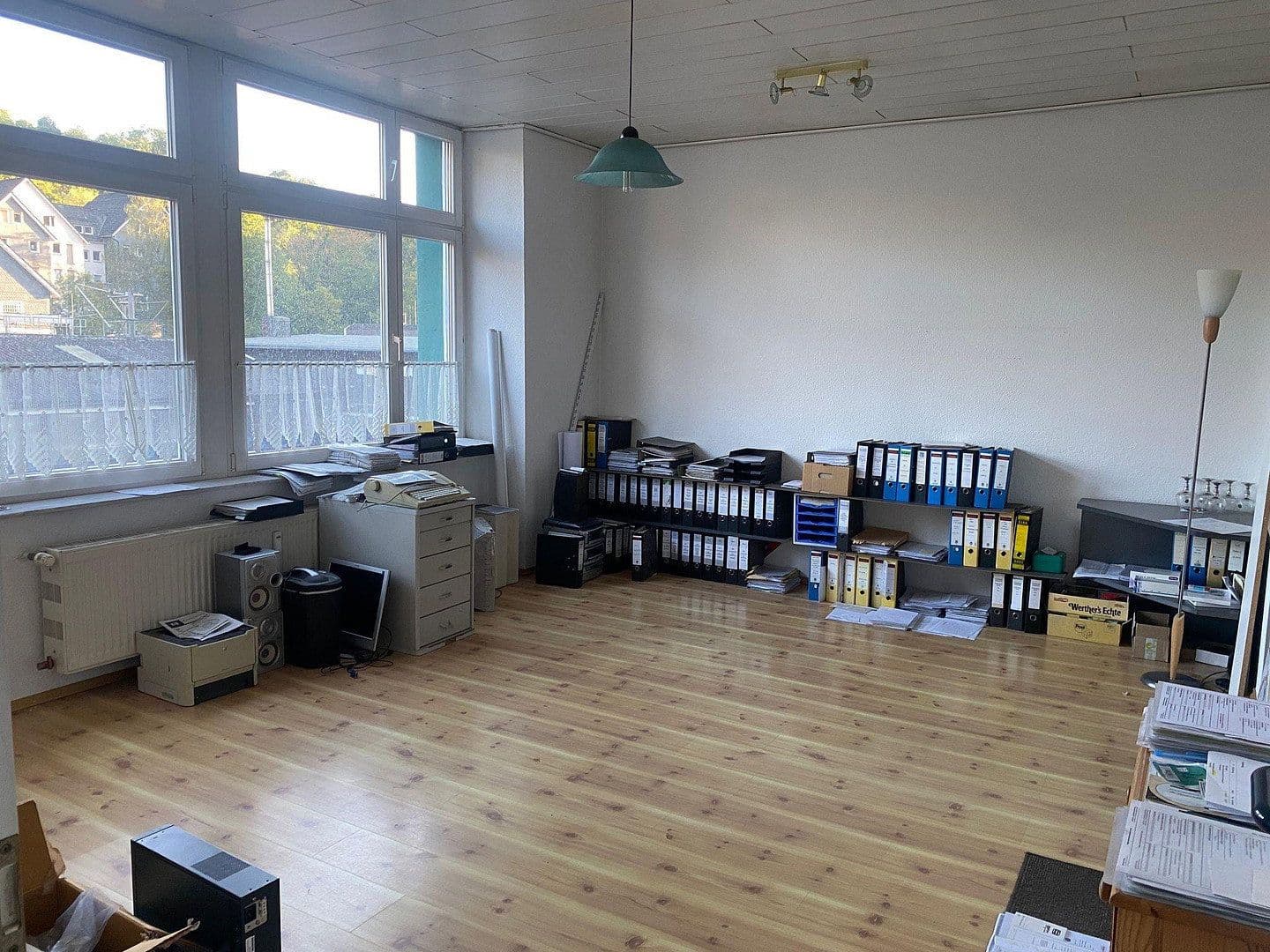 Pronájem bytu 6+1 246 m², Velbert, Severní Porýní-Vestfálsko Pronájem bytu 6+1 246 m², Velbert, Severní Porýní-Vestfálsko