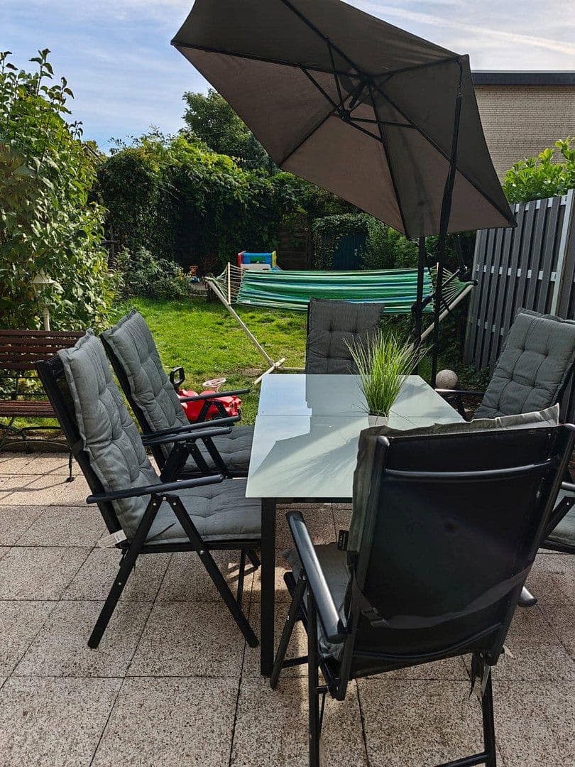 Prodej domu 110 m², pozemek 180 m², Rohlandtstr. 56, Winsen (Luhe), Dolní Sasko Prodej domu 110 m², pozemek 180 m², Rohlandtstr. 56, Winsen (Luhe), Dolní Sasko