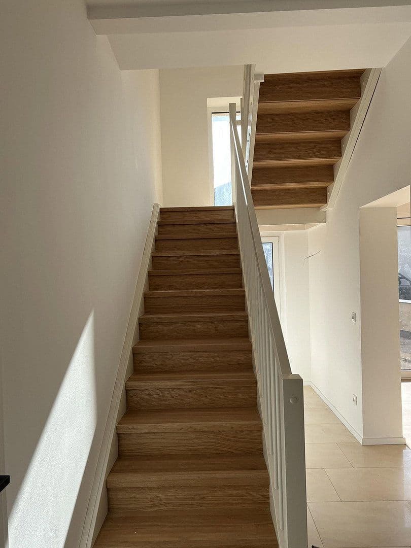 Prodej domu 260 m², pozemek 650 m², Pulheim, Severní Porýní-Vestfálsko Prodej domu 260 m², pozemek 650 m², Pulheim, Severní Porýní-Vestfálsko
