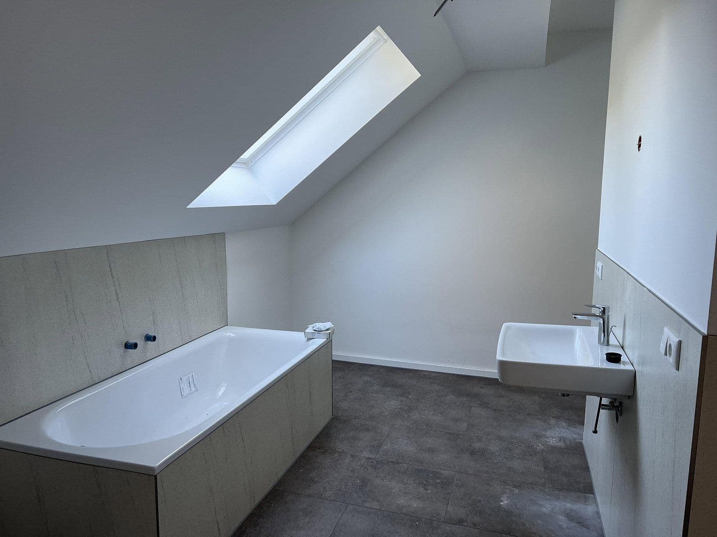 Prodej domu 260 m², pozemek 650 m², Pulheim, Severní Porýní-Vestfálsko Prodej domu 260 m², pozemek 650 m², Pulheim, Severní Porýní-Vestfálsko