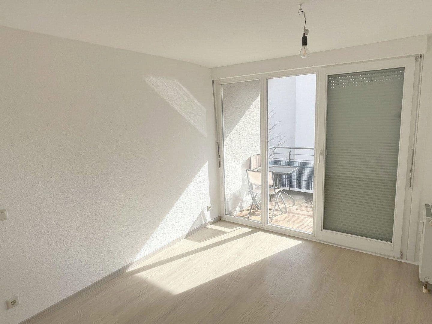 Pronájem bytu 2+1 46 m², Weinsberg, Bádensko-Württembersko Pronájem bytu 2+1 46 m², Weinsberg, Bádensko-Württembersko