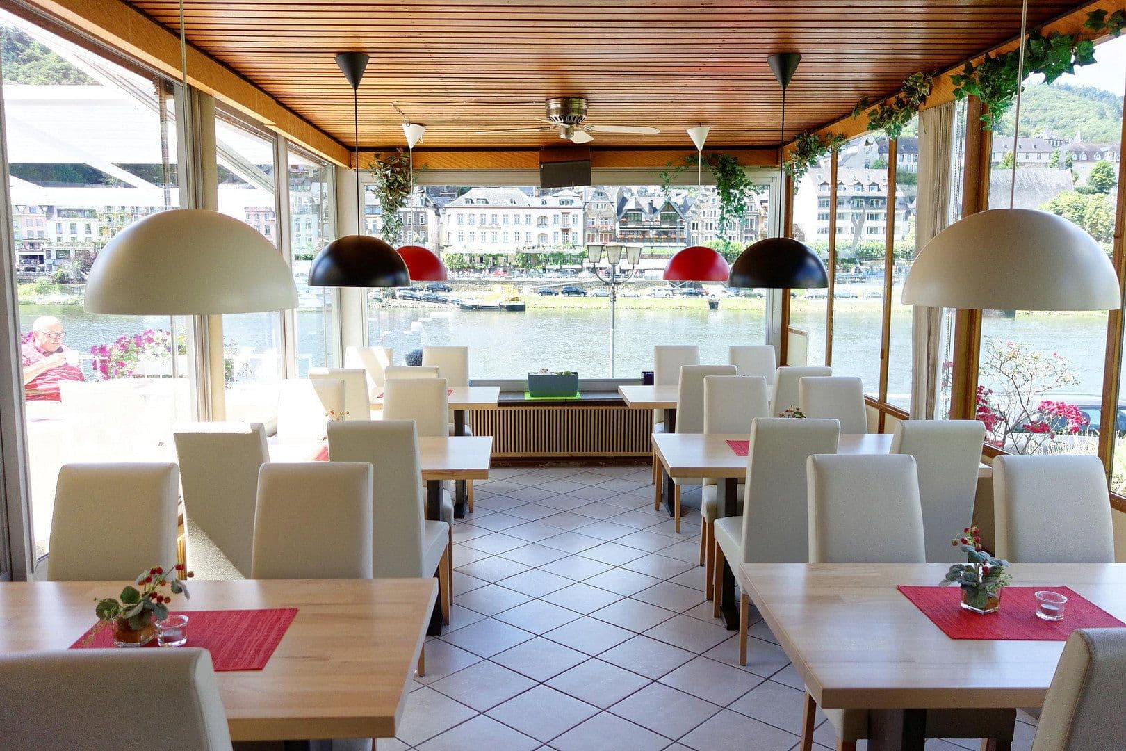 Prodej nebytového prostoru 567 m², Kerwerstraße 1–5, Cochem, Porýní-Falc Prodej nebytového prostoru 567 m², Kerwerstraße 1–5, Cochem, Porýní-Falc