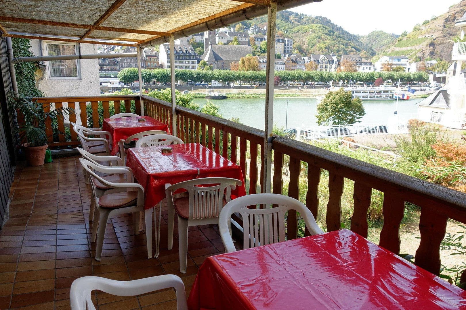 Prodej nebytového prostoru 567 m², Kerwerstraße 1–5, Cochem, Porýní-Falc Prodej nebytového prostoru 567 m², Kerwerstraße 1–5, Cochem, Porýní-Falc