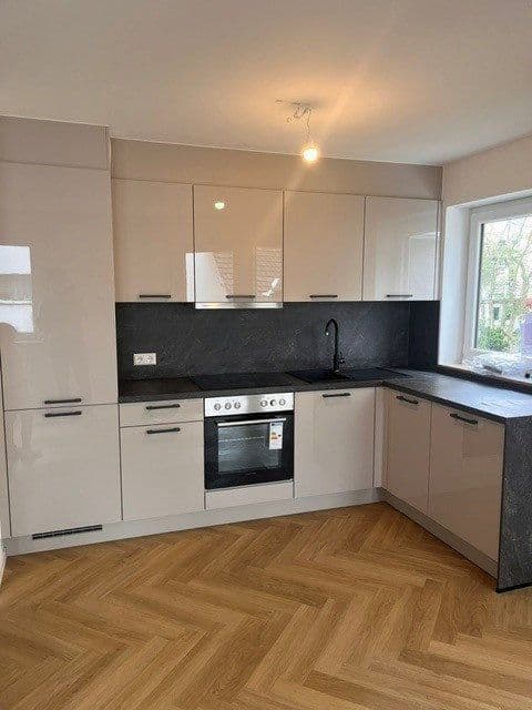 Pronájem bytu 2+1 61 m², Kehl, Bádensko-Württembersko Pronájem bytu 2+1 61 m², Kehl, Bádensko-Württembersko