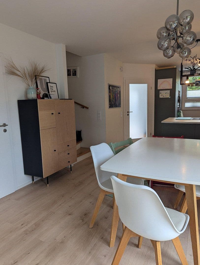 Prodej domu 141 m², pozemek 240 m², Hamburg, Hamburg Prodej domu 141 m², pozemek 240 m², Hamburg, Hamburg