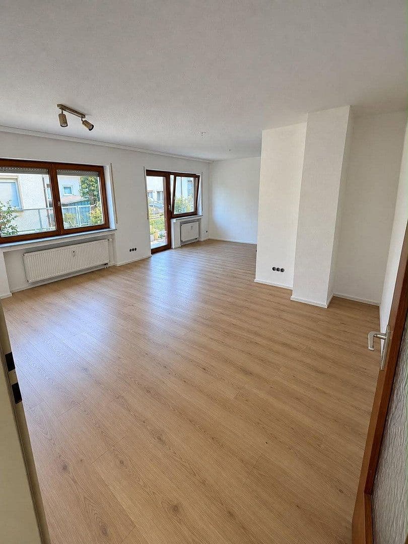 Pronájem bytu 2+1 59 m², Bahnhofstr. 32a, Senden, Bavorsko Pronájem bytu 2+1 59 m², Bahnhofstr. 32a, Senden, Bavorsko