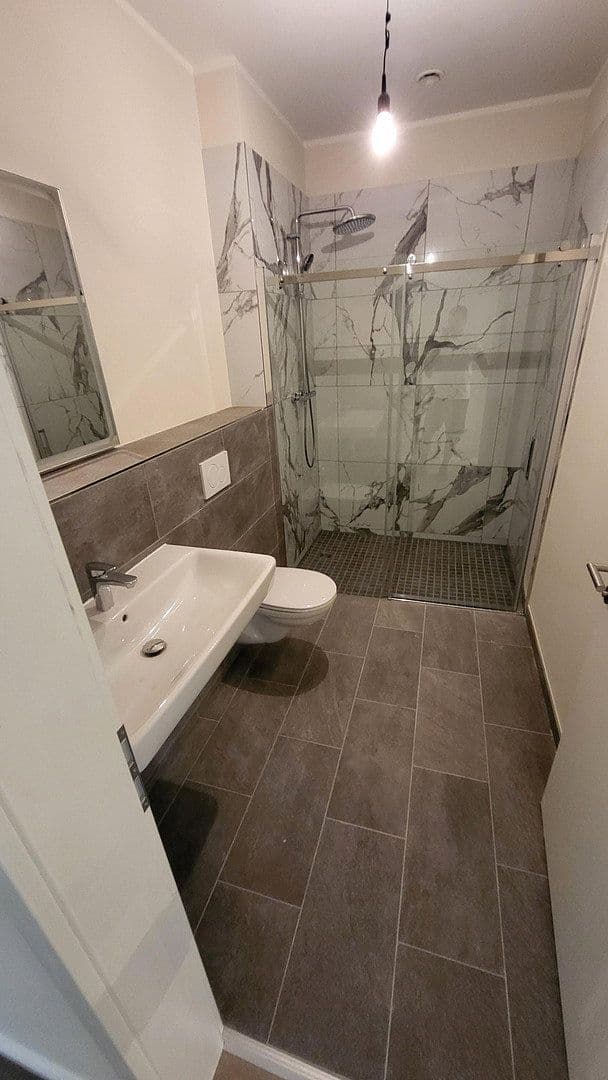 Pronájem bytu 5+1 128 m², Moritzstraße 68, Wiesbaden, Hessen Pronájem bytu 5+1 128 m², Moritzstraße 68, Wiesbaden, Hessen
