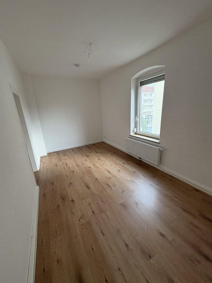 Pronájem bytu 3+1 78 m², Clara-Zetkin-Str. 18, Žitava, Sasko Pronájem bytu 3+1 78 m², Clara-Zetkin-Str. 18, Žitava, Sasko