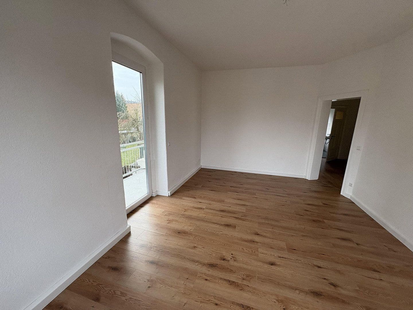 Pronájem bytu 3+1 78 m², Clara-Zetkin-Str. 18, Žitava, Sasko Pronájem bytu 3+1 78 m², Clara-Zetkin-Str. 18, Žitava, Sasko