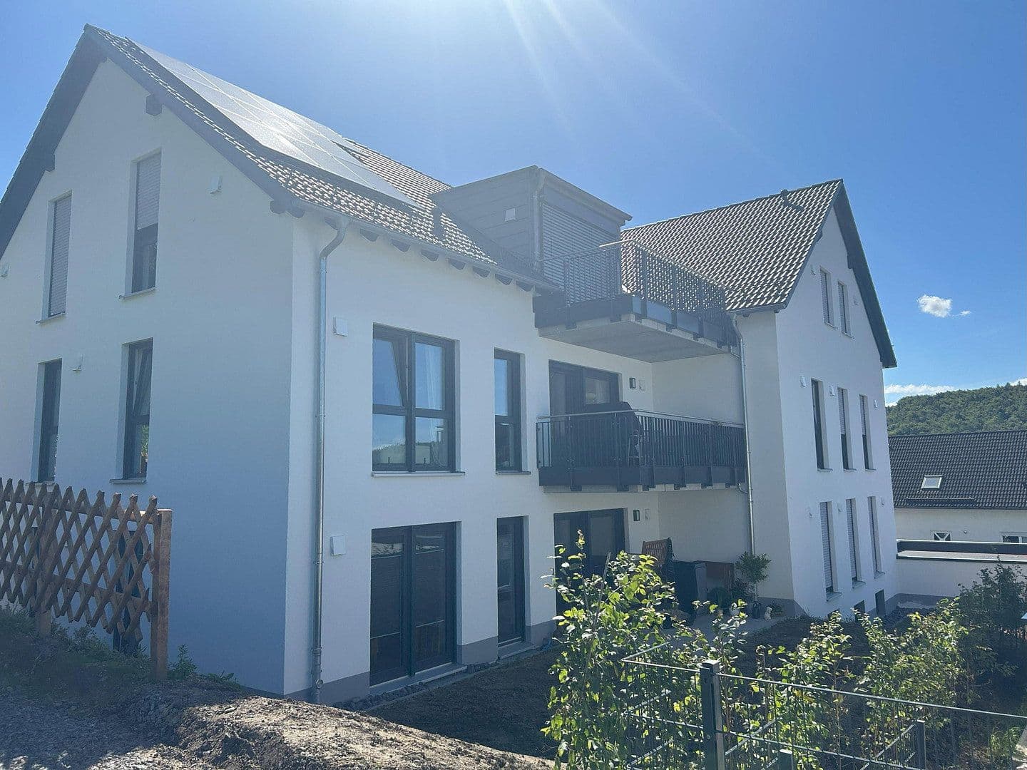Pronájem bytu 3+1 87 m², Adolf-Sänger-Weg 12, Kreuztal, Severní Porýní-Vestfálsko Pronájem bytu 3+1 87 m², Adolf-Sänger-Weg 12, Kreuztal, Severní Porýní-Vestfálsko