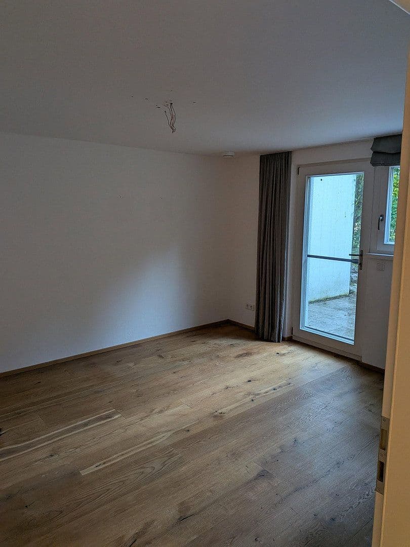 Prodej domu 188 m², pozemek 1.100 m², Traunstein, Bavorsko Prodej domu 188 m², pozemek 1.100 m², Traunstein, Bavorsko
