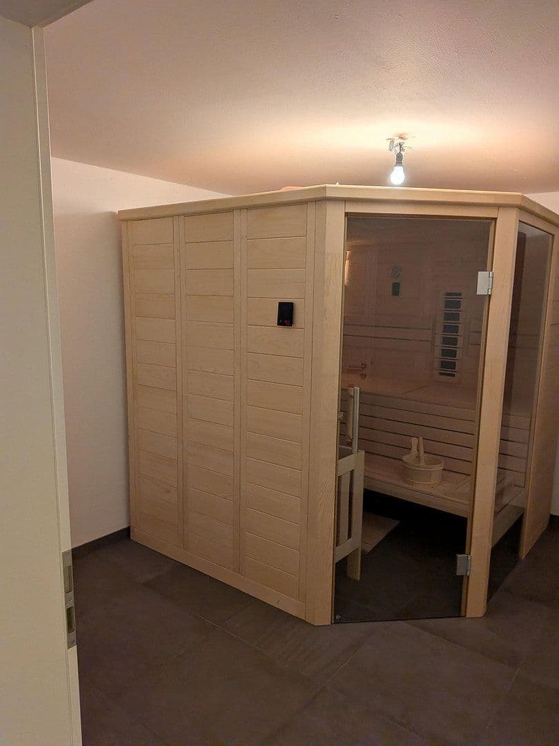 Prodej domu 188 m², pozemek 1.100 m², Traunstein, Bavorsko Prodej domu 188 m², pozemek 1.100 m², Traunstein, Bavorsko