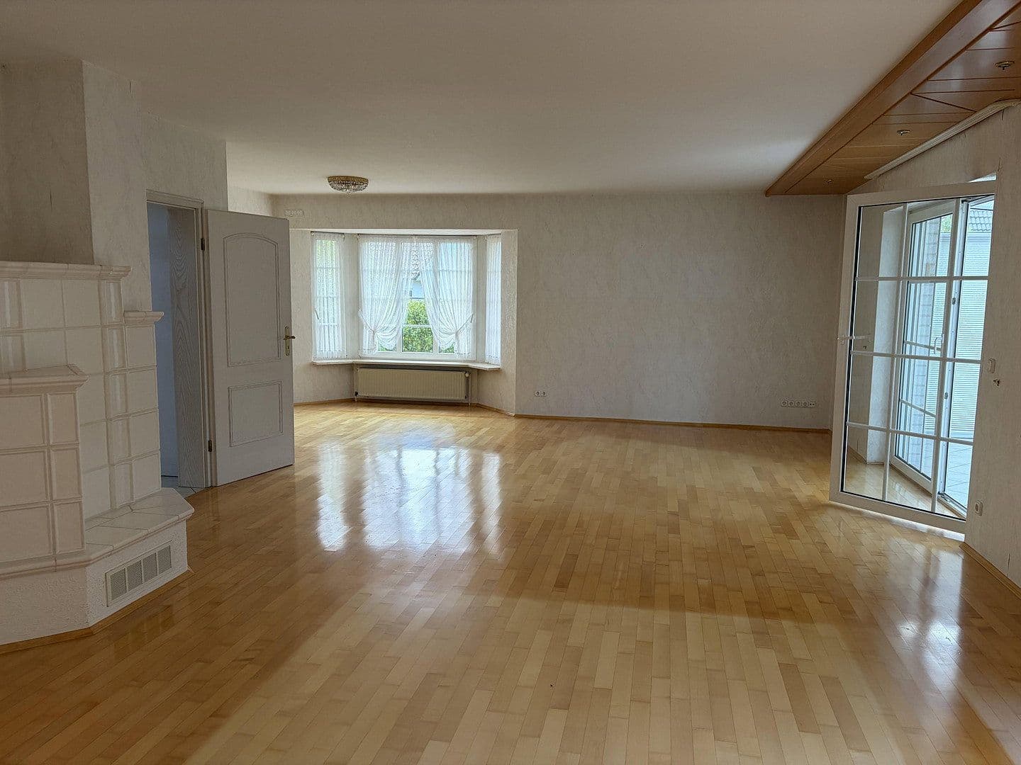 Prodej domu 160 m², pozemek 777 m², Lübeck, Šlesvicko-Holštýnsko Prodej domu 160 m², pozemek 777 m², Lübeck, Šlesvicko-Holštýnsko