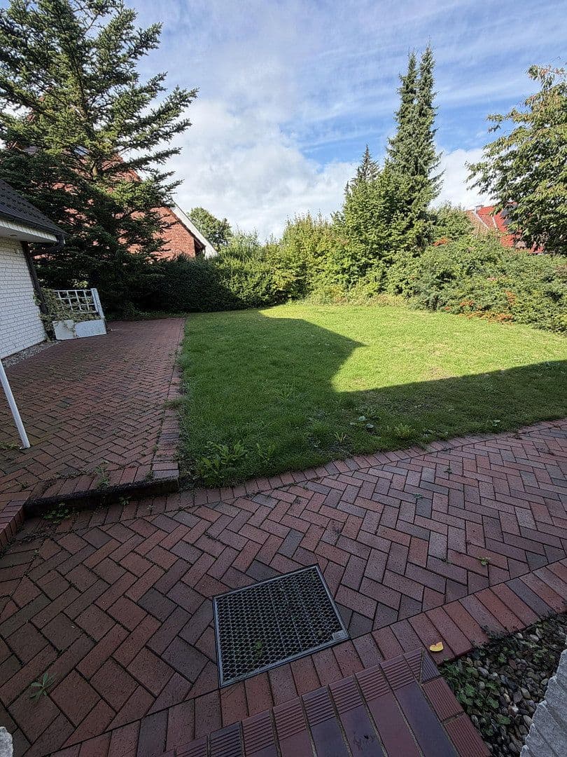 Prodej domu 160 m², pozemek 777 m², Lübeck, Šlesvicko-Holštýnsko Prodej domu 160 m², pozemek 777 m², Lübeck, Šlesvicko-Holštýnsko