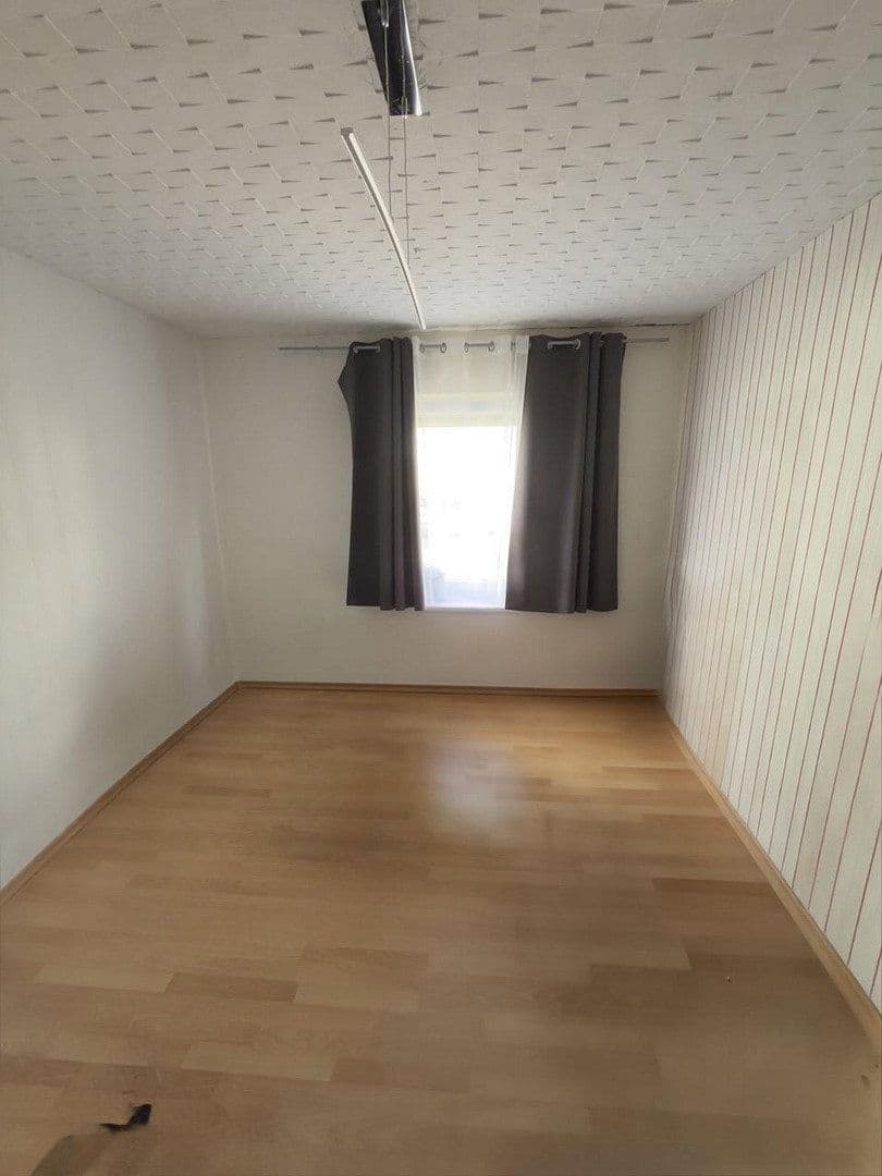 Prodej domu 234 m², pozemek 465 m², Oberstraße 22, Faid, Porýní-Falc Prodej domu 234 m², pozemek 465 m², Oberstraße 22, Faid, Porýní-Falc