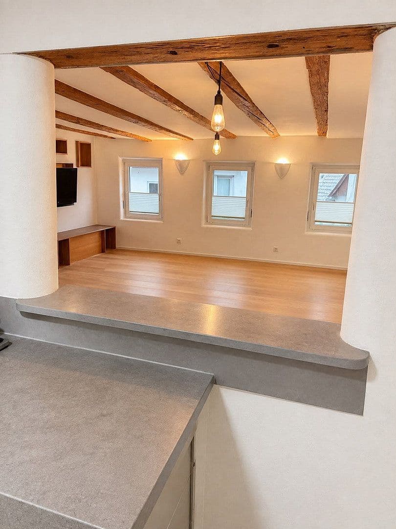 Pronájem bytu 2+1 64 m², Plieningen, Bádensko-Württembersko Pronájem bytu 2+1 64 m², Plieningen, Bádensko-Württembersko
