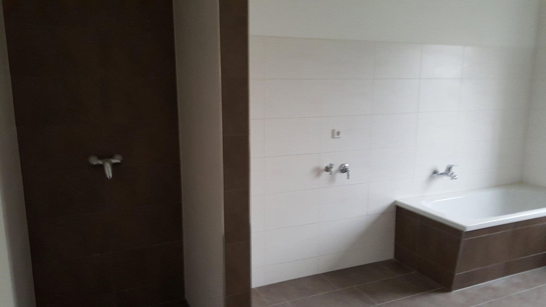 Pronájem bytu 3+1 78 m², Wilhelmstraße 6, Wriezen, Braniborsko Pronájem bytu 3+1 78 m², Wilhelmstraße 6, Wriezen, Braniborsko