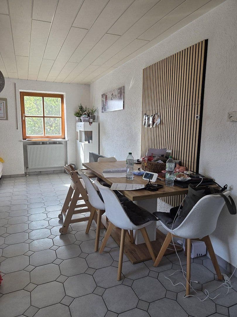 Pronájem bytu 3+1 90 m², Aufkirchener Weg 12, Erding, Bavorsko Pronájem bytu 3+1 90 m², Aufkirchener Weg 12, Erding, Bavorsko