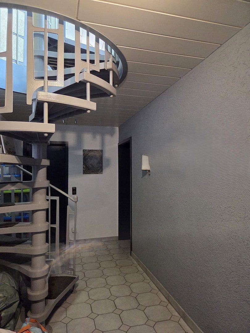 Pronájem bytu 3+1 90 m², Aufkirchener Weg 12, Erding, Bavorsko Pronájem bytu 3+1 90 m², Aufkirchener Weg 12, Erding, Bavorsko